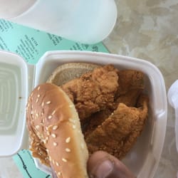 Anna Seafood Restaurant 14 Reviews Specialty Food 1218 Todds Photo Of Anna Seafood Restaurant Hampton Va United States Fried Whiting Sandwich