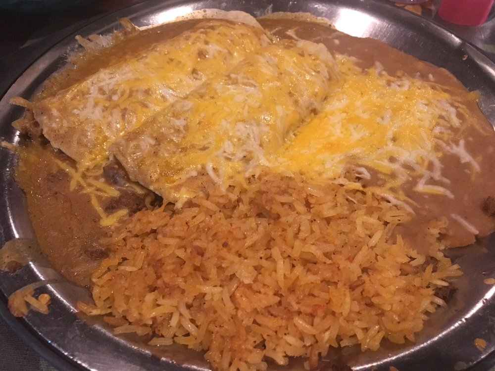 Tia Helita's