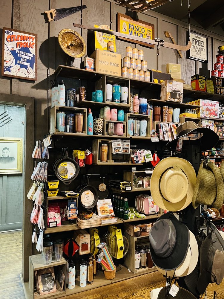 Cracker Barrel Old Country Store