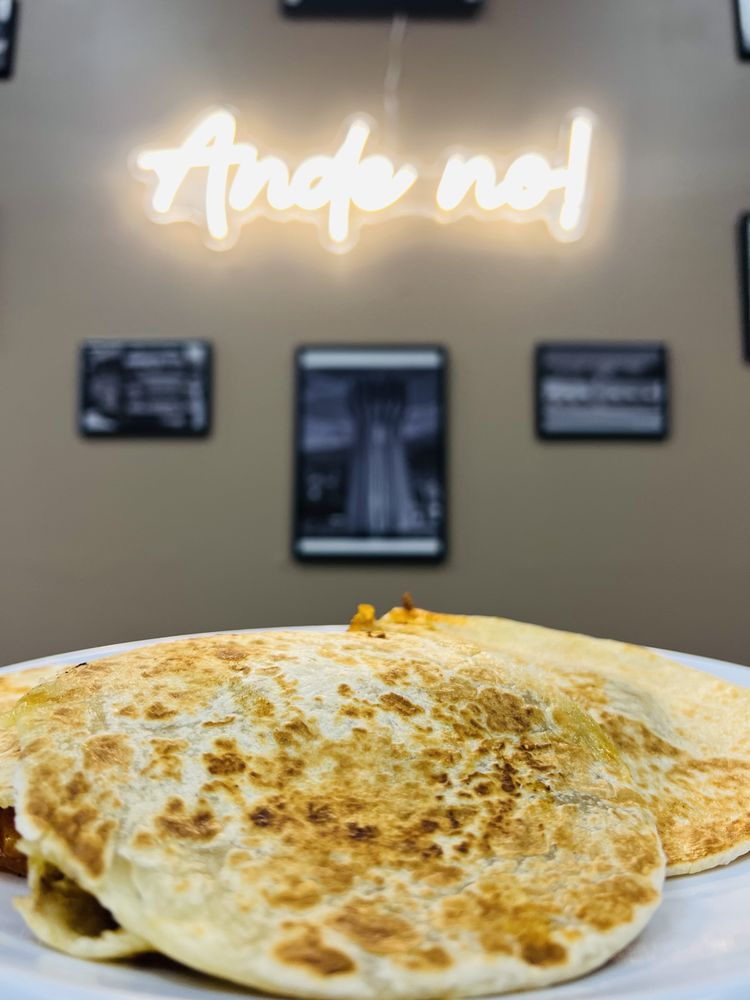La Laguna Mex Grill