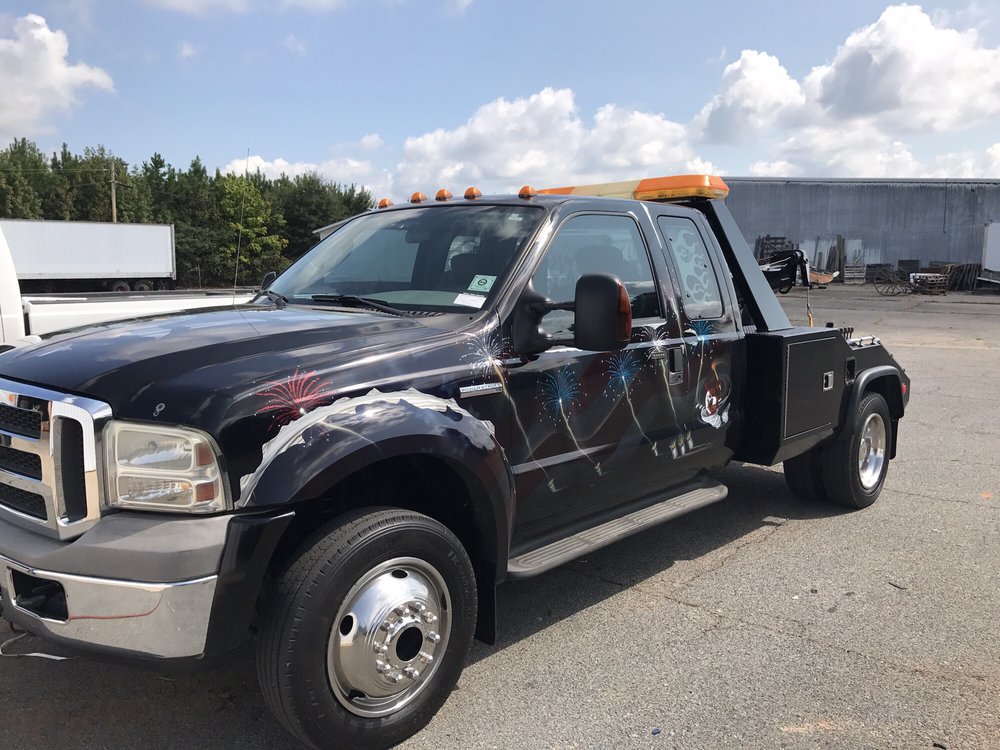 24/7 Towing and Recovery