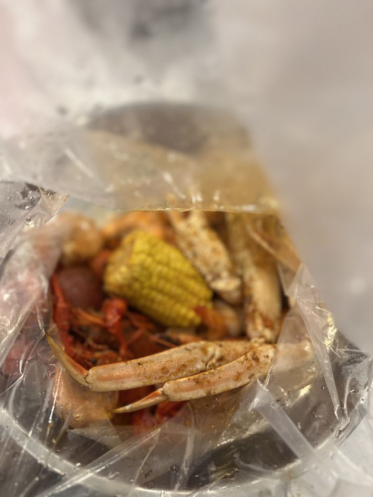 Red Crab Juicy Seafood - Charlotte