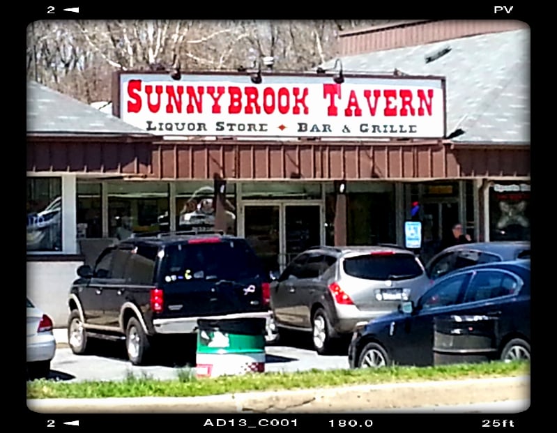 Sunnybrook Tavern 10 Photos & 15 Reviews Beer, Wine & Spirits