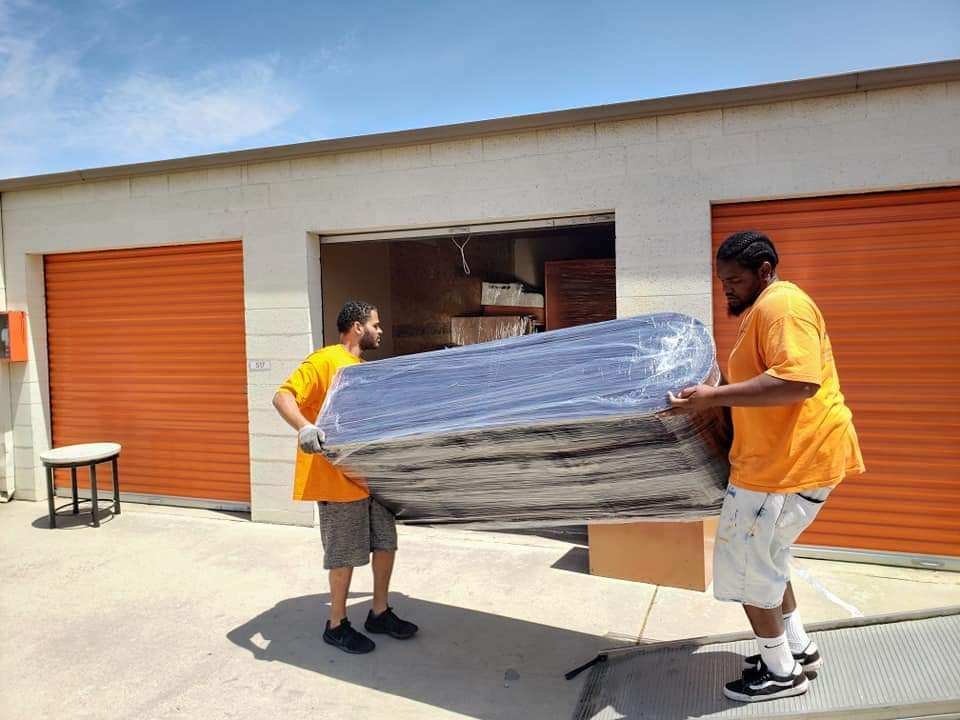 JB's Furniture & Moving