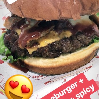 The Burger Life Order Food Online 92 Photos 103 Reviews Photo Of The Burger Life Naperville Il United States