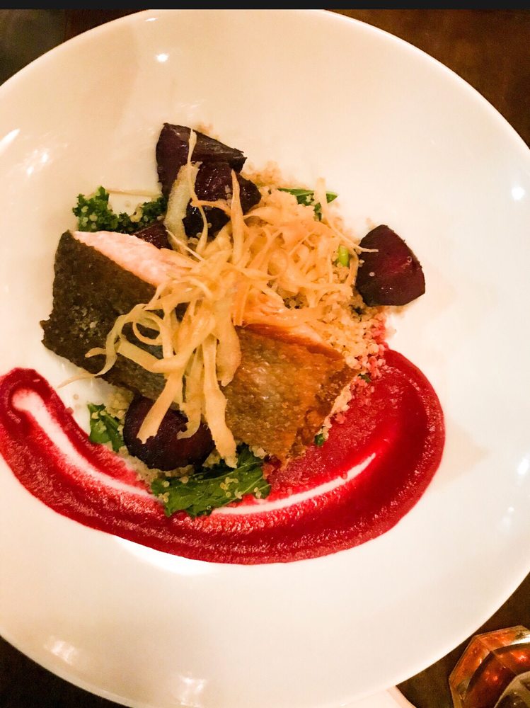 Borealis Grille & Bar