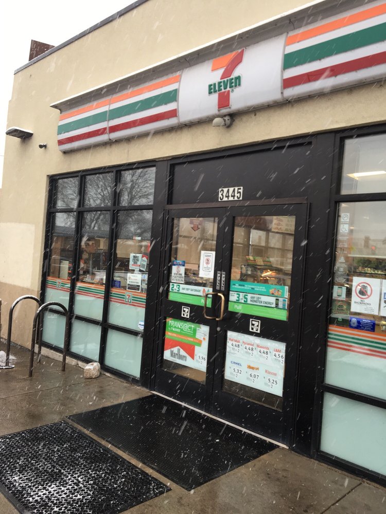 7-Eleven Photo