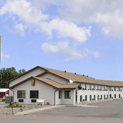 Super 8 By Wyndham Jamestown Hotels 2623 Hwy 281 S Photo Of Super 8 By Wyndham Jamestown Nd United States