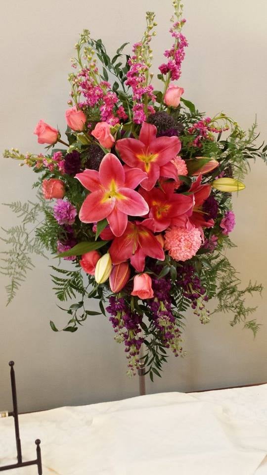 Barrie Flowers 649