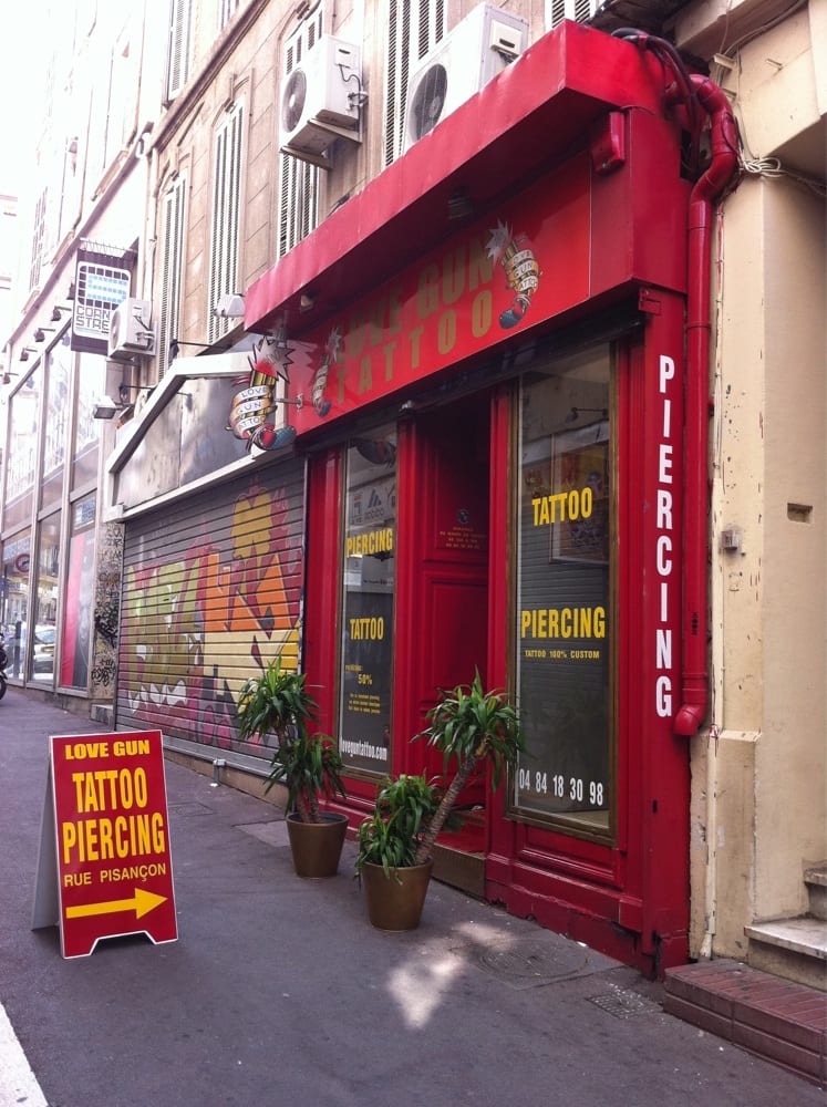 love gun tattoo - piercing - 5 rue pisançon, noailles, marseille