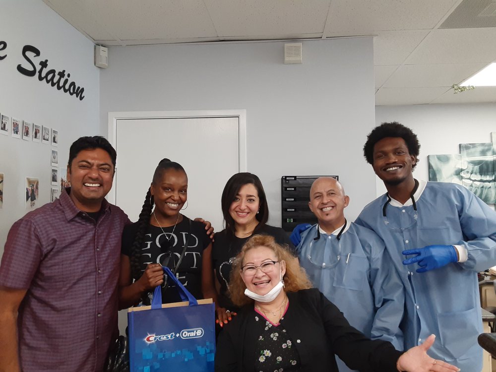 image of business Lakeshore Village Dental Group
