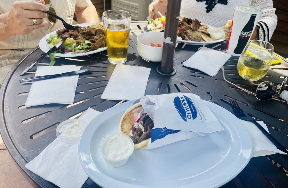 Spiro’s Greek Cafe