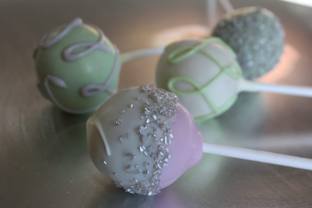 Customcakebites