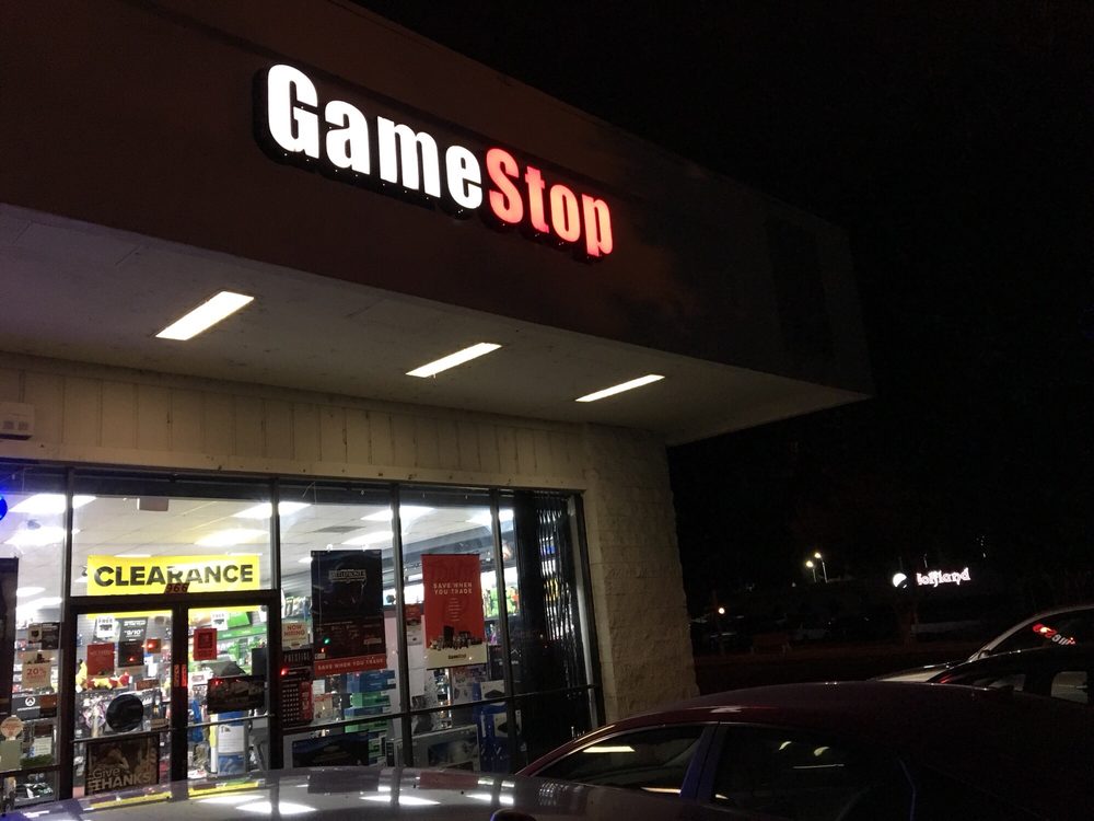 "It�s outside the mall directly across from Golfland "It�s outside the mall directly across from Golfland