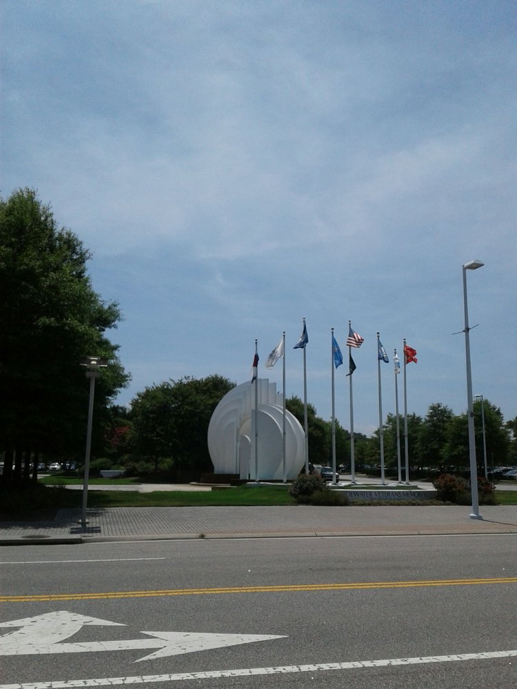 Tidewater Veterans Memorial Landmarks & Historical Buildings 19TH