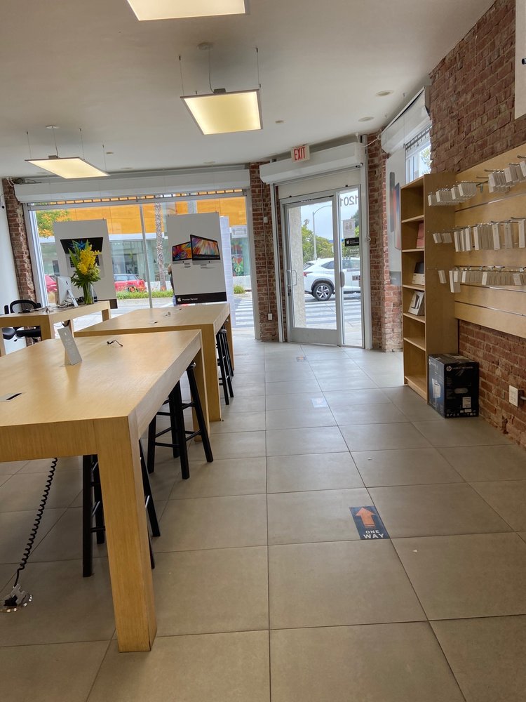 Unitek Computer Stores - Santa Monica