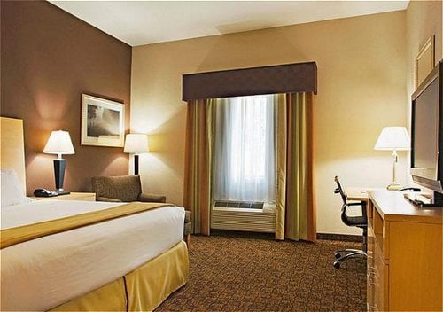 Holiday Inn Express & Suites Borger