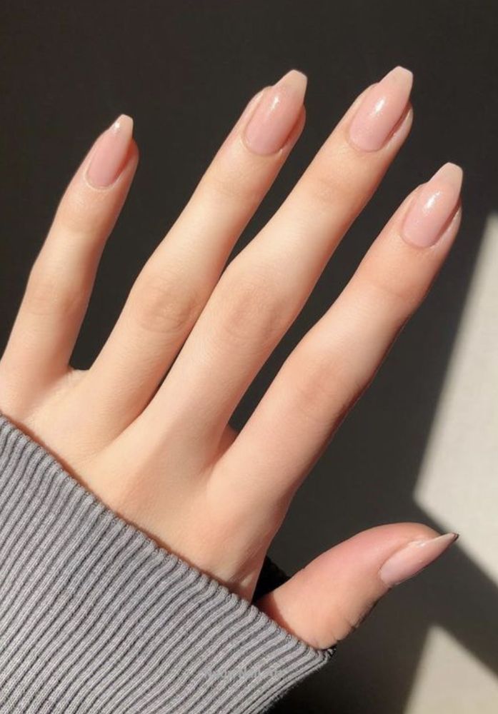 Queen Nails