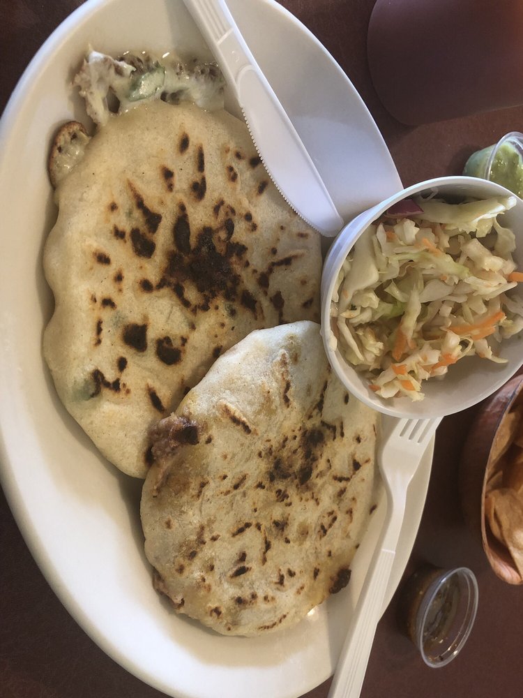 Taqueria Jalapeños y Pupuseria