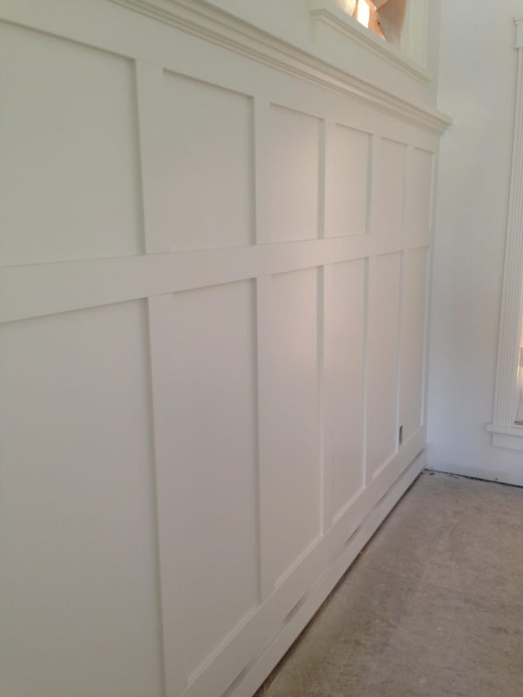 Custom Spray Finish In Benjamin Moore Regal Pearl Oc 17 White Dove Photo Of Days Paints Design Saskatoon Sk Canada Custom Spray Finish