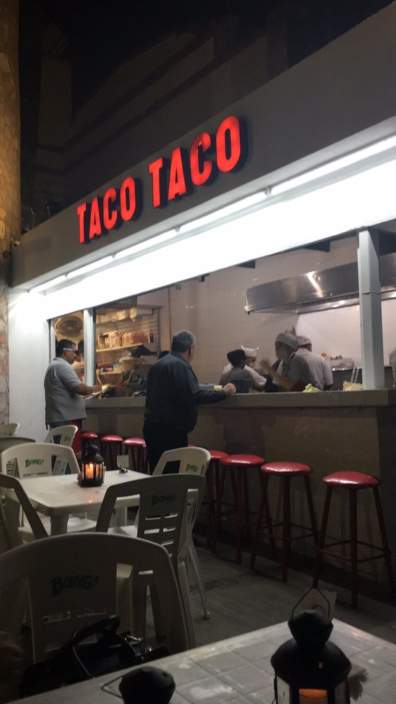 Taco Taco Tacos Calzada Cristobal Colón 473, Torreón, Coahuila