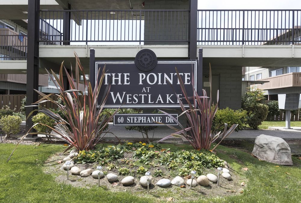 Pointe at Westlake