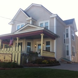The Arnott House Bed Breakfast 103 Locust Ave Photo Of The Arnott House Bed Breakfast Spencer Wv United States