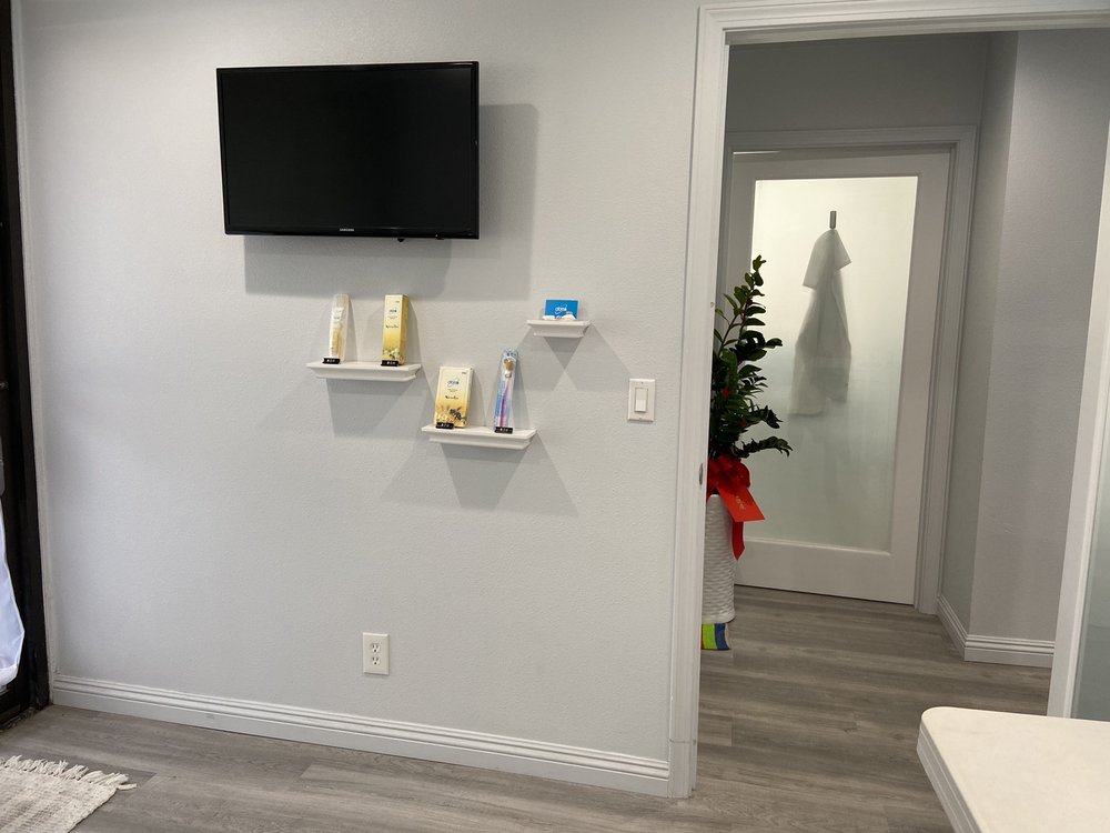 image of business Angela Shaw Dental