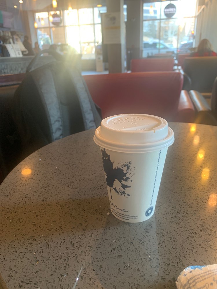 Waves Coffee House