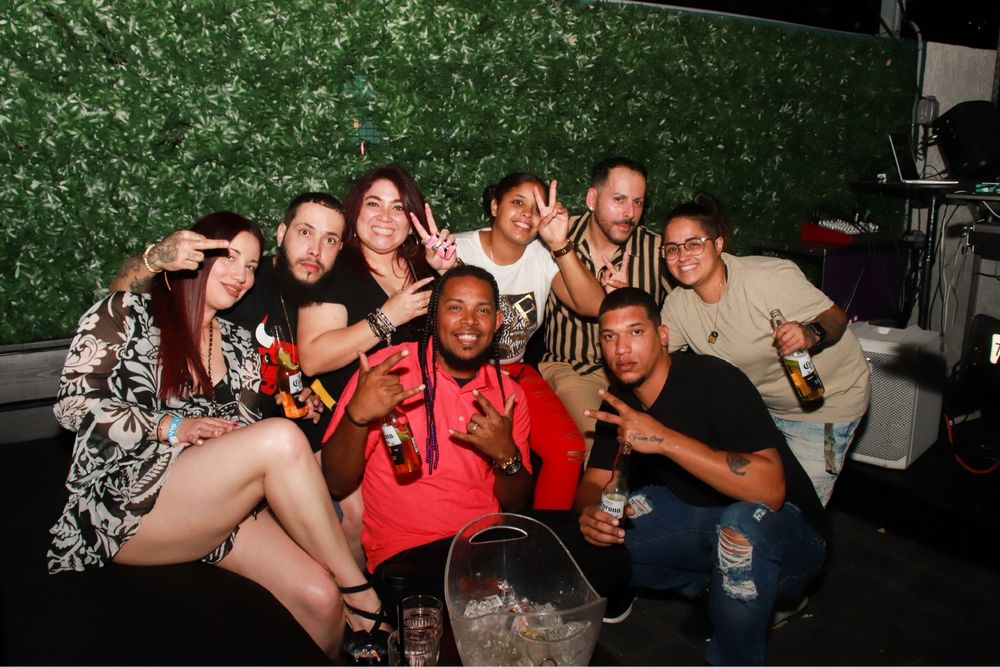 La Noche Lounge and Night Club Image