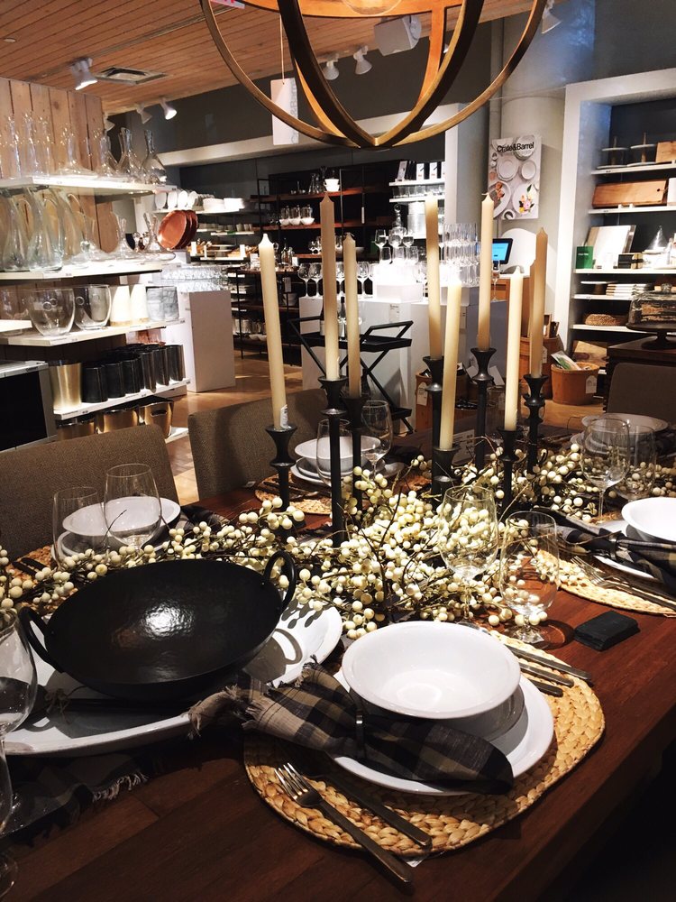 Crate&Barrel 56 Photos & 131 Reviews Furniture Stores 611