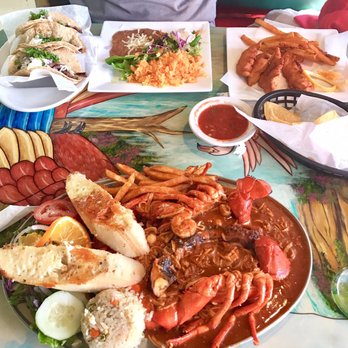Alegria S Seafood Closed 266 Photos 152 Reviews Photo Of Alegria S Seafood Columbus Oh United States Lobster With Red Sauce
