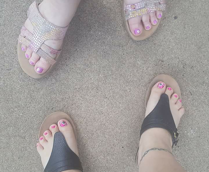 Queen Nails & Tanning Salon