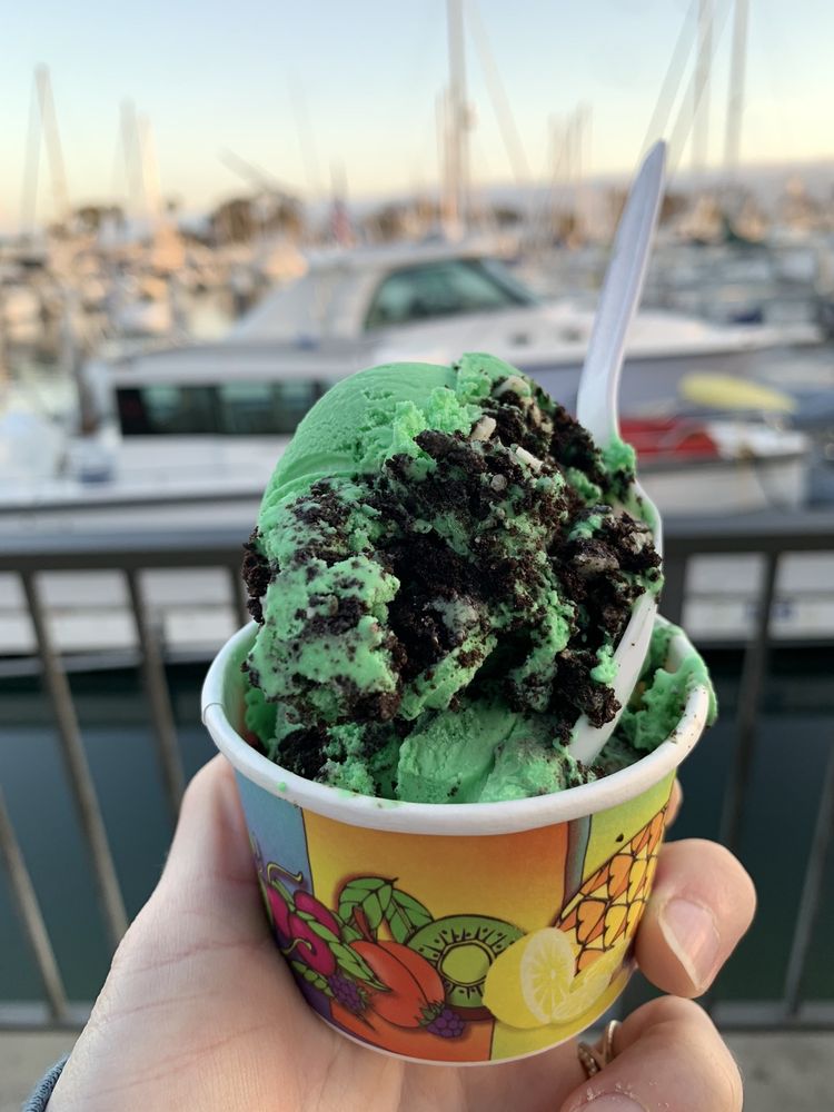 Scoop Deck Ice Cream Shop