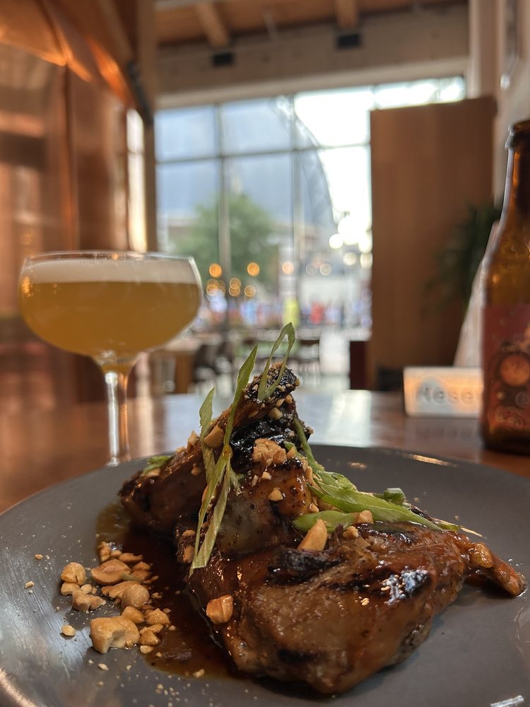 Wolfgang Puck Bar & Grill