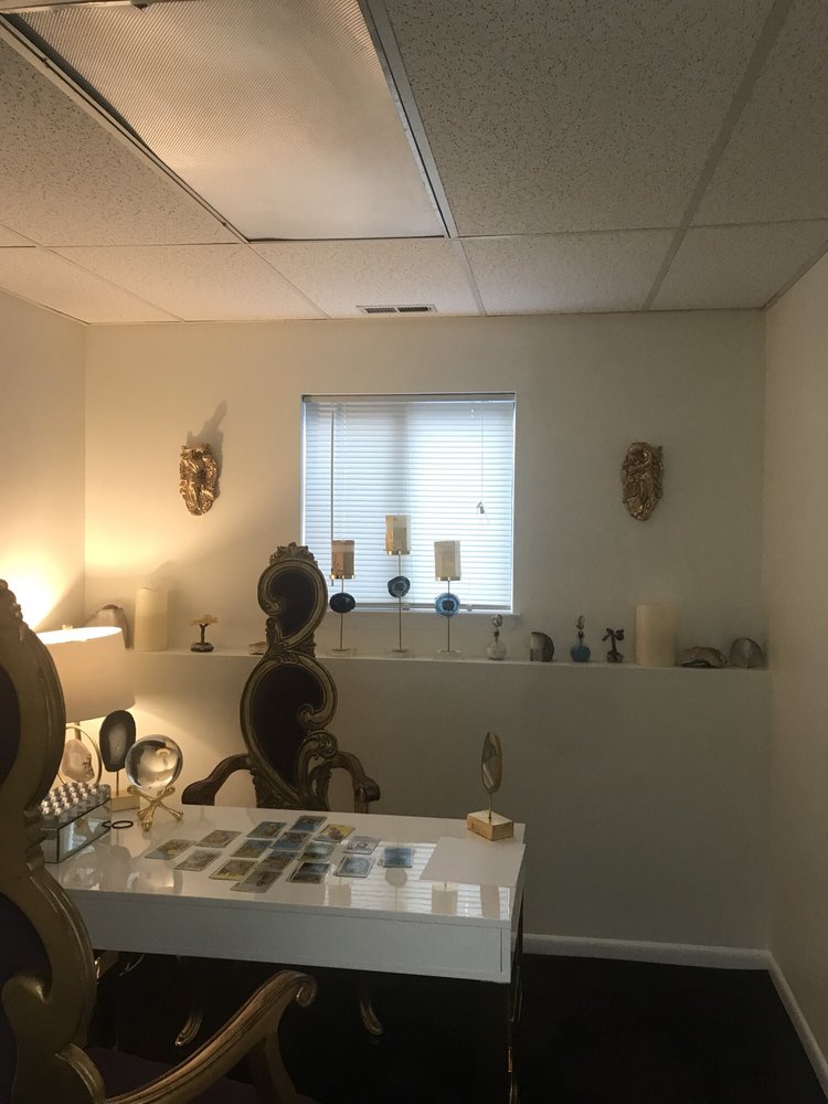 Psychic of Stamford