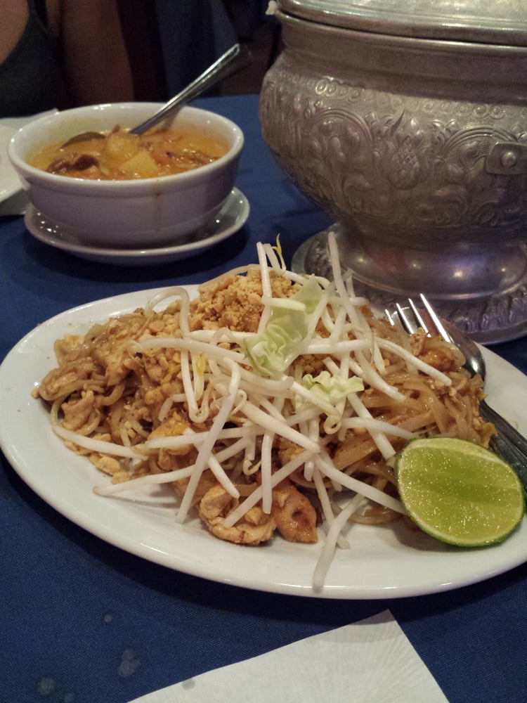 Paya Thai 78 Photos & 207 Reviews Thai 1149 B St, Hayward, CA
