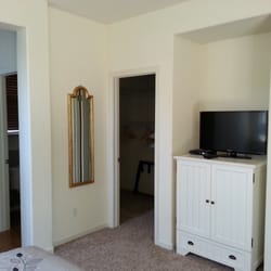 P O Of Vintana House Vacation Rental Windsor Ca United States Bedroom Tv P O Of Vintana House Vacation Rental Windsor Ca United States Bedroom Tv