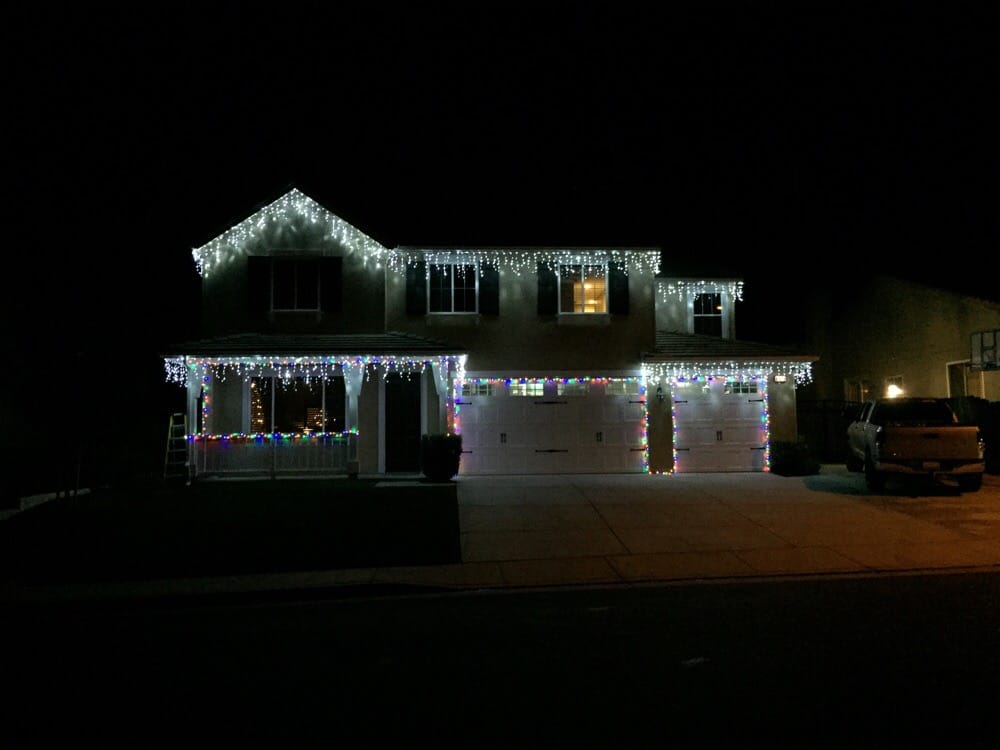 Project christmas lights on house Project christmas lights on house