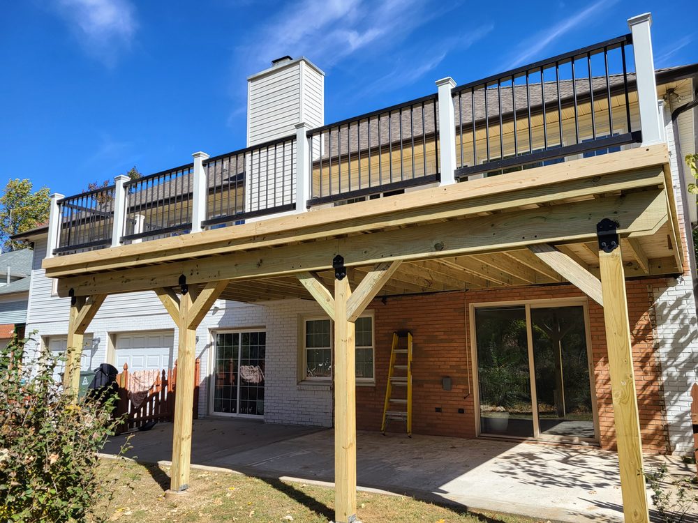 Armstrong Construction - Decks, Patios, & Porches