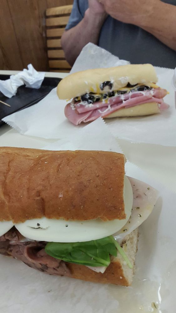 Olive That Deli Delis 210 S Franklin St, Manchester, IA