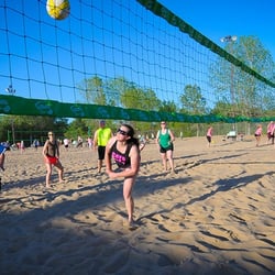Volleyball Beach 13 Photos Reviews Sports Clubs 13105 Photo Of Volleyball Beach Kansas City Mo United States In