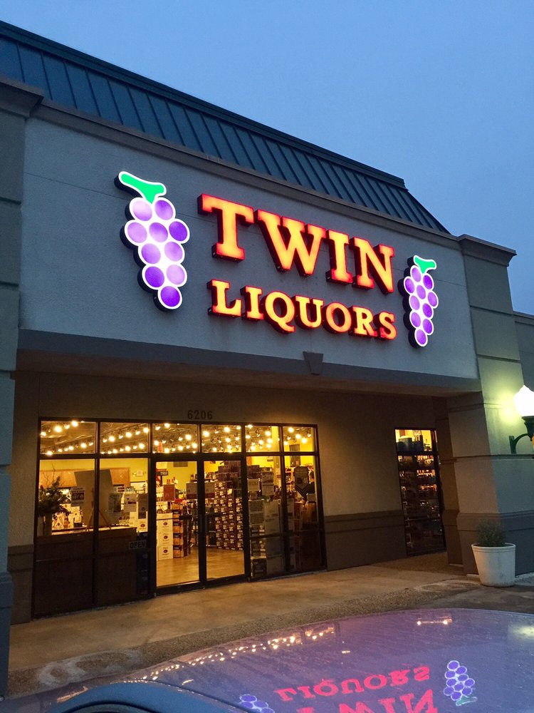 Twin Liquors Beer, Wine & Spirits 6206 N Navarro St, Victoria, TX