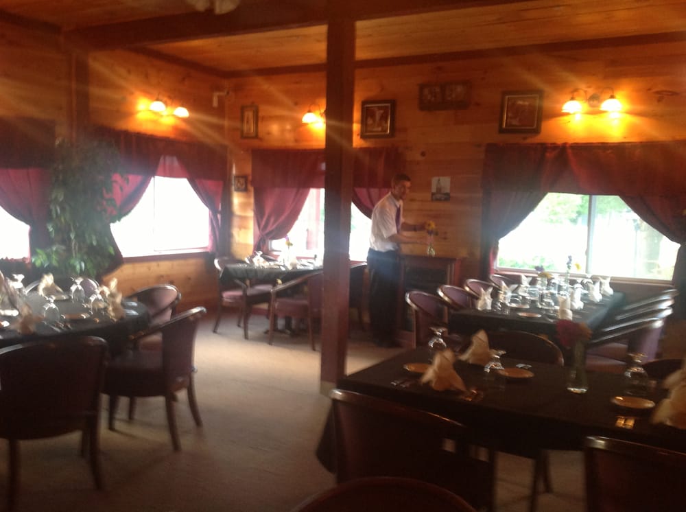 Carriage House Cafe Livermore Me Carriage House Cafe Livermore Me