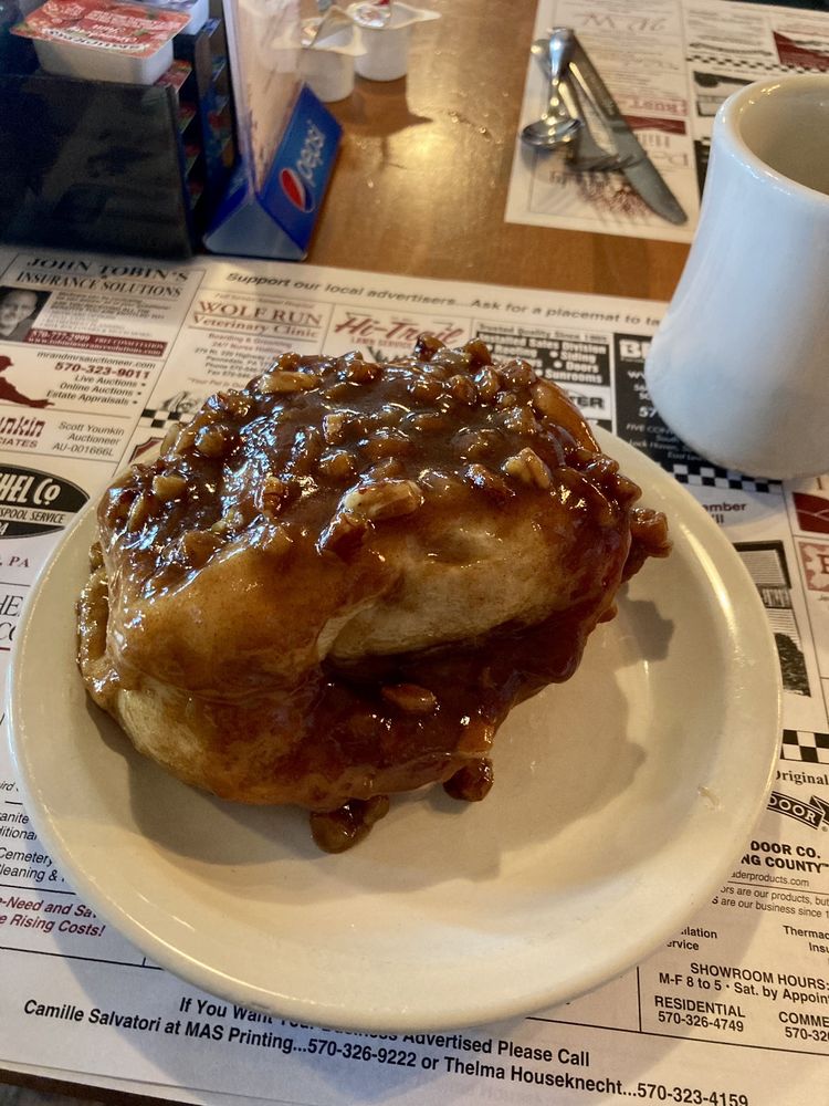 Dolly's Diner