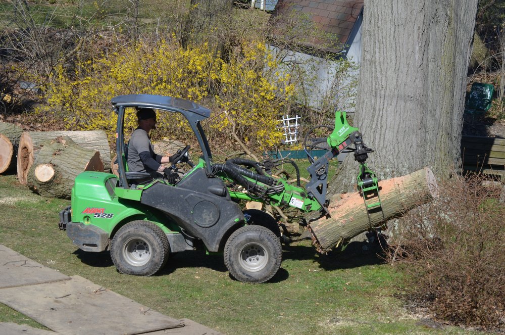 Hometown Lawn & Tree Service