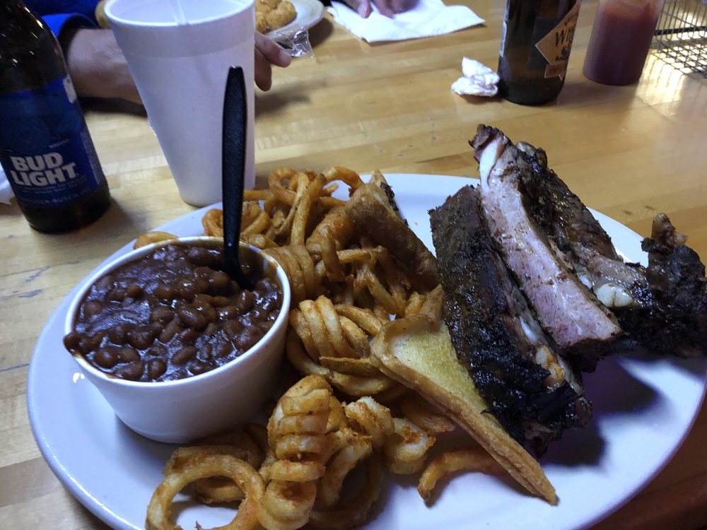 Elbow Inn & Bbq Pit 41 Photos & 48 Reviews American (Traditional