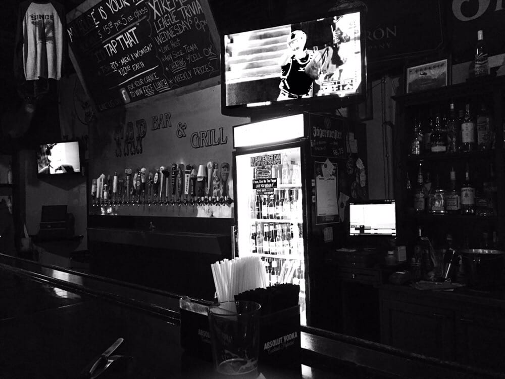 The Tap Bar & Grill 10 Photos & 10 Reviews Beer, Wine & Spirits