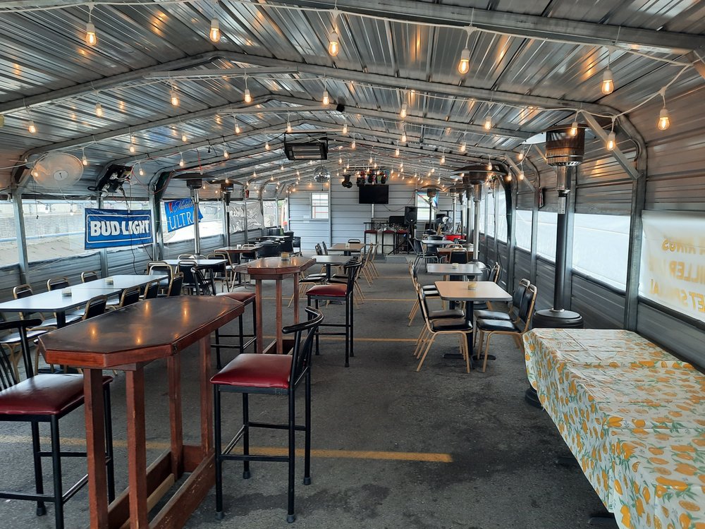 Stadium Pub & Grille