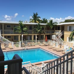 Sandcastle Beach Club 10 Photos Hotels 905 Estero Blvd Fort Photo Of Sandcastle Beach Club Fort Myers Fl United States Overlooking